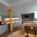Orkana House בית הארחה 3*