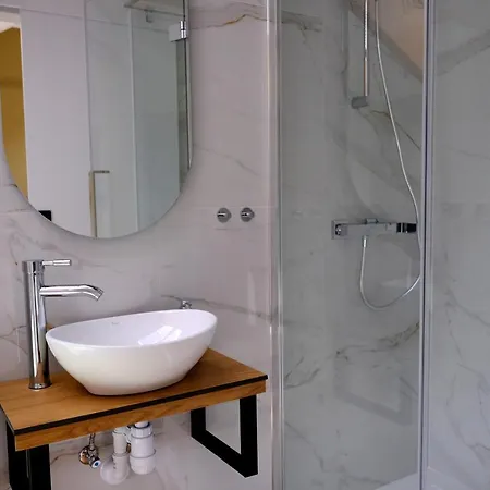 Orkana House Pensionat